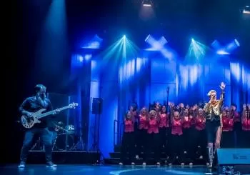 EARTH SONGS PROJECT - Pop Revolution en Azkoitia