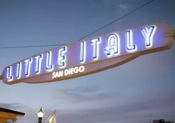 Vino! Vino! Little Italy Wine Tasting Walking Tour en San Diego