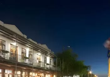 Seville Quarter Haunted Ghost Tour, Investigation, and Luncheon en Pensacola