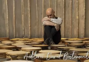 Xabier Díaz & Adufeiras de Salitre en San Vicente de la Barquera