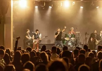 Tributo a Melendi por Milindris band en Albacete