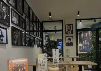 Tarot, Horóscopo, Humor y cena en Malasaña en Madrid