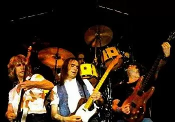 STATUS QUO TRIBUT en MANRESA