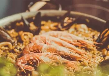 Clase de paella en Aleli Rooftop en Mexico City