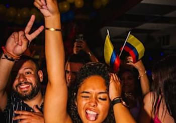 Feria de las Flores - Colombian Boat Party Yacht Cruise NYC en New York