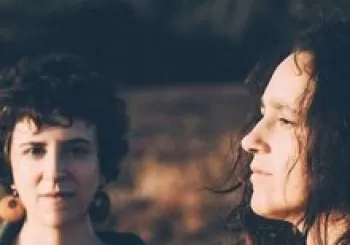 Joana Gomila i Laia Vallès. En Barcelona