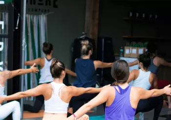 Mes ilimitado de clases de Ashtanga Yoga en GIOGA SHALA en Madrid
