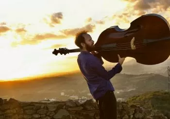 MANEL FORTIÀ presenta LIBÈRICA TRIO en PALAFRUGELL
