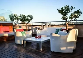 Fiesta de Verano INSEAD 2025 en la terraza del Hotel América BARCELONA