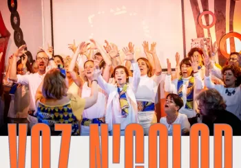 Voz N'Color en la Galeria Louvit en Valencia