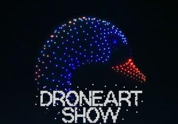 DroneArt Show: Un Concierto de Música y Espectáculo de Drones en Sevilla