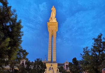 Sevilla Encantada: Paseo nocturno con historia embrujada