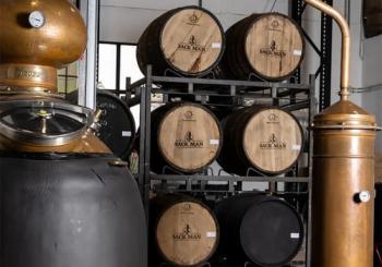 Experiencia Sackman - Visita Guiada Destilería de Whisky Madrid