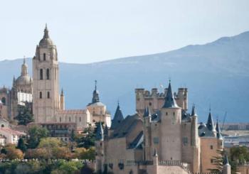 Patrimonio de la Humanidad con Catedral y Alcázar en Segovia