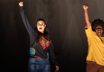 Stellar Quines Theatre Company - Through the Mud en Guanajuato
