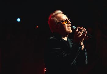 Umberto Tozzi L'ULTIMA NOTTE ROSA - THE FINAL SHOW - PALASPORT Padova