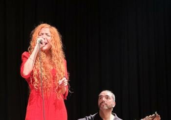 LAURA LA DE LOS LAURELES en Zaragoza