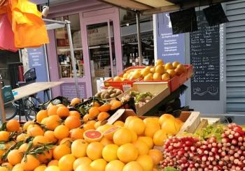 Private Bastille and Aligre market walking tour with the highline Paris