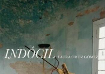 ENCUENTRO CON LAURA ORTIZ, EN TORNO A SU NOVELA “INDÓCIL” en Sevilla