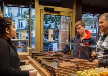 Paris French Sweet Gourmet Specialties Tasting Tour with Pastry & Chocolate