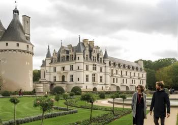 Loire Valley Castles Trip with Chenonceau and Chambord from Paris