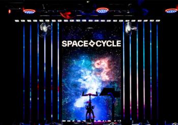 Space Cycle - Indoor cycling immersif avec une scénographie unique en Paris