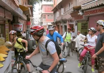 3-Hour Morning Bike Tour of Jaipur