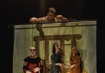 FESTEA: “O REI VAI NU”. FIO D´AZEITE / RUI SOUSA MARIONETAS (PORTUGAL) en Ferrol