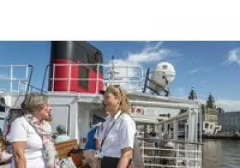 Mersey Ferries - River Cruise + Open Bus Tour en North West