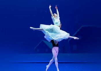 EL CASCANUECES. CÍA JOSÉ ANTONIO CHECA BALLET en Rozas de Madrid