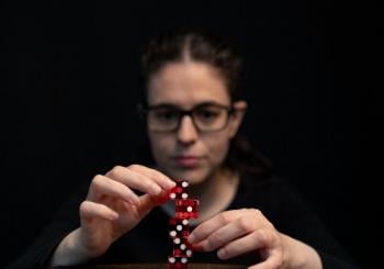 MAGIA EN LA MANGA-SARA RODRÍGUEZ: 'SINGULARIA' en PONTEVEDRA