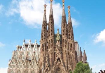 Visita guiada por el interior de la Sagrada Familia en Barcelona