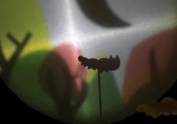 ESPECTÁCULO de TEATRO DE SOMBRAS “LOS SONIDOS DEL BOSQUE” con la OVEJA ESTELAR en Vitoria-Gasteiz