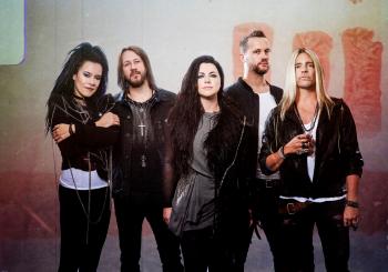 Evanescence | Logen-Seat in der Ticketmaster Suite en Hamburg