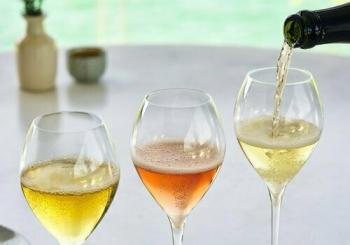 Tast d'escumosos i dolços en Mataró