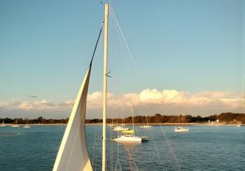 Gold Coast Sailing Cruise with sparkling wine & nibbles platter
