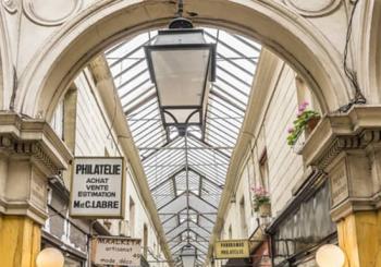 Vivez une expérience inoubliable avec une visite théâtralisée des Passages Couverts de Paris !