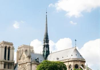 History of Paris Walking Tour with Notre Dame, Latin Quarter, and Île de la Cité