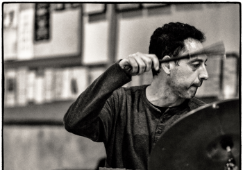 OSCAR DOMENECH COLLECTIVE trio en Bilbao