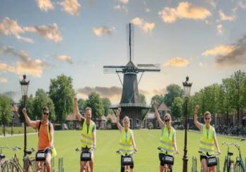Best of Amsterdam Electric Bike Tour