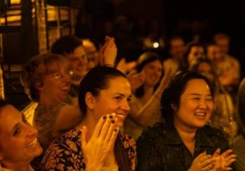 Failing in Love: Stand-up Comedy in English about love en Barcelona