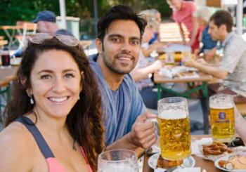 Highlights of Munich Bike Tour with Beer Garden Stop en München