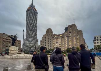 Tour Nocturno CDMX: Centro Histórico con opción al Mirador Torre Latino Mexico City