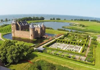 Muiderslot Castle: Entry Ticket + Audio Guide Amsterdam