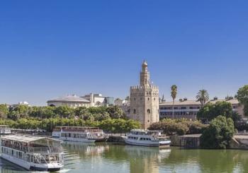 Ruta Monumental en crucero por el Río Guadalquivir en Sevilla