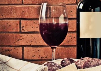 A True Taste of Lisbon: Enjoy Portuguese Tapas, Wine and Surprise Drink