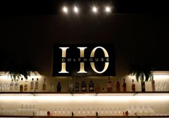 2 horas en un simulador de golf para 4 + cervezas Madrid