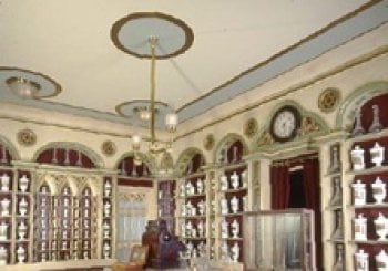 Museo Farmacia Hispana - Visita educativa Madrid