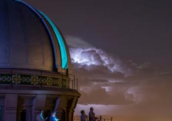 Visita nocturna en el Observatorio Fabra en Barcelona