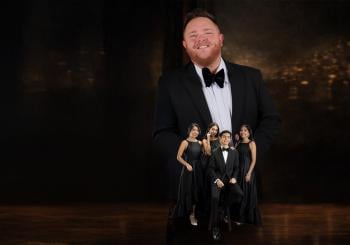 Aún... románticos. Rodrigo de la Cadena y Los Miranda con Orquesta en Mexico